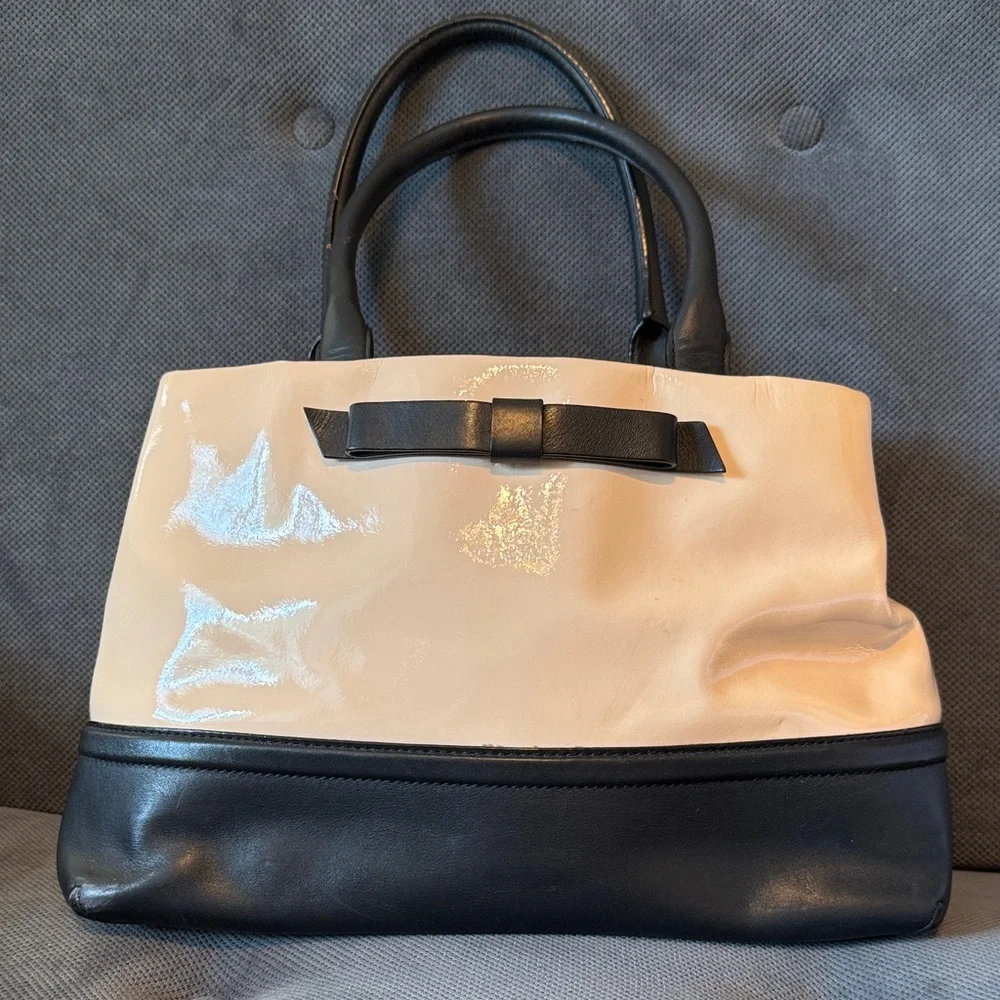 Kate‎ Spade Black and Cream Satchel